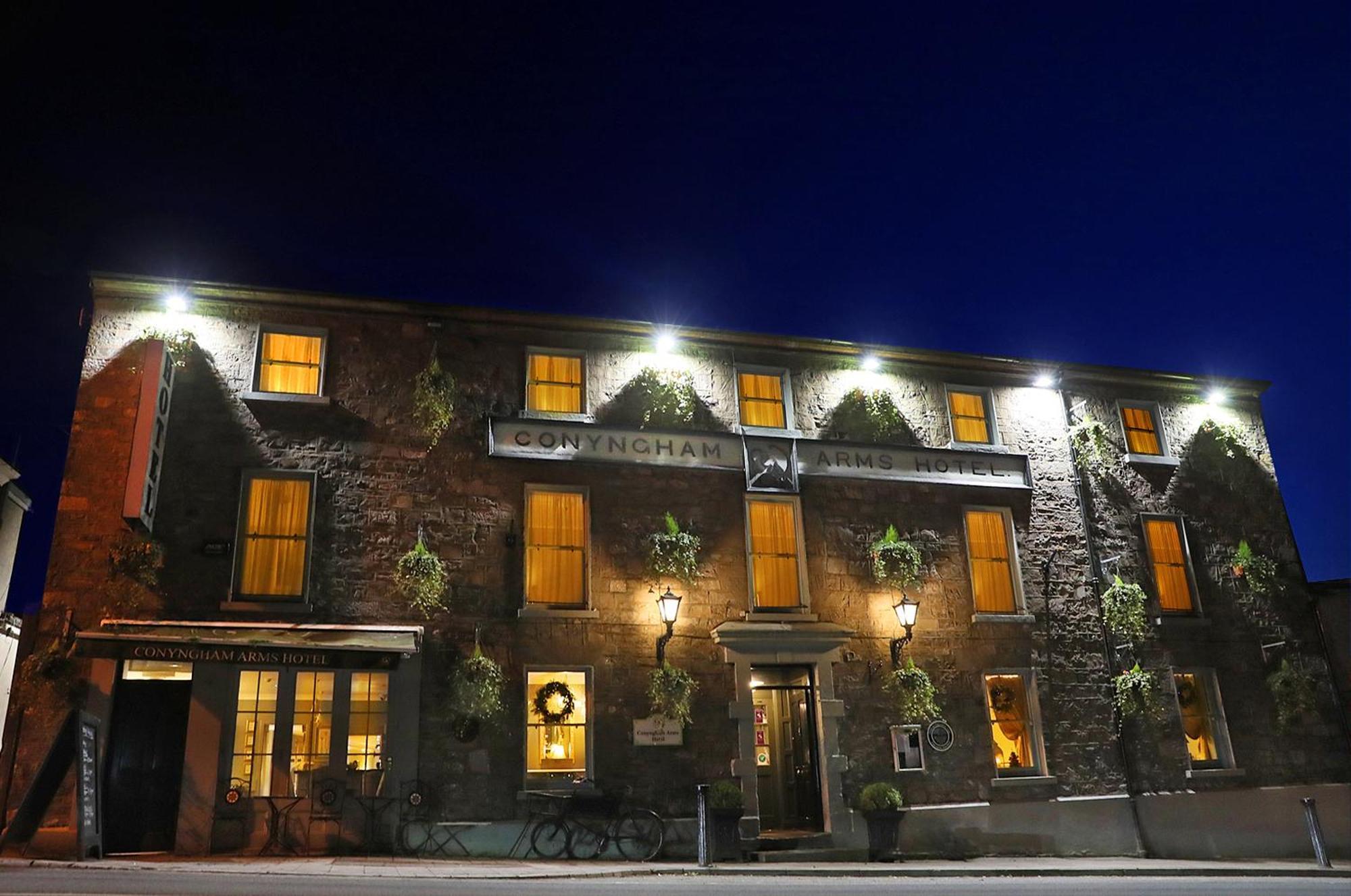 Conyngham Arms Hotel 슬레인 외부 사진