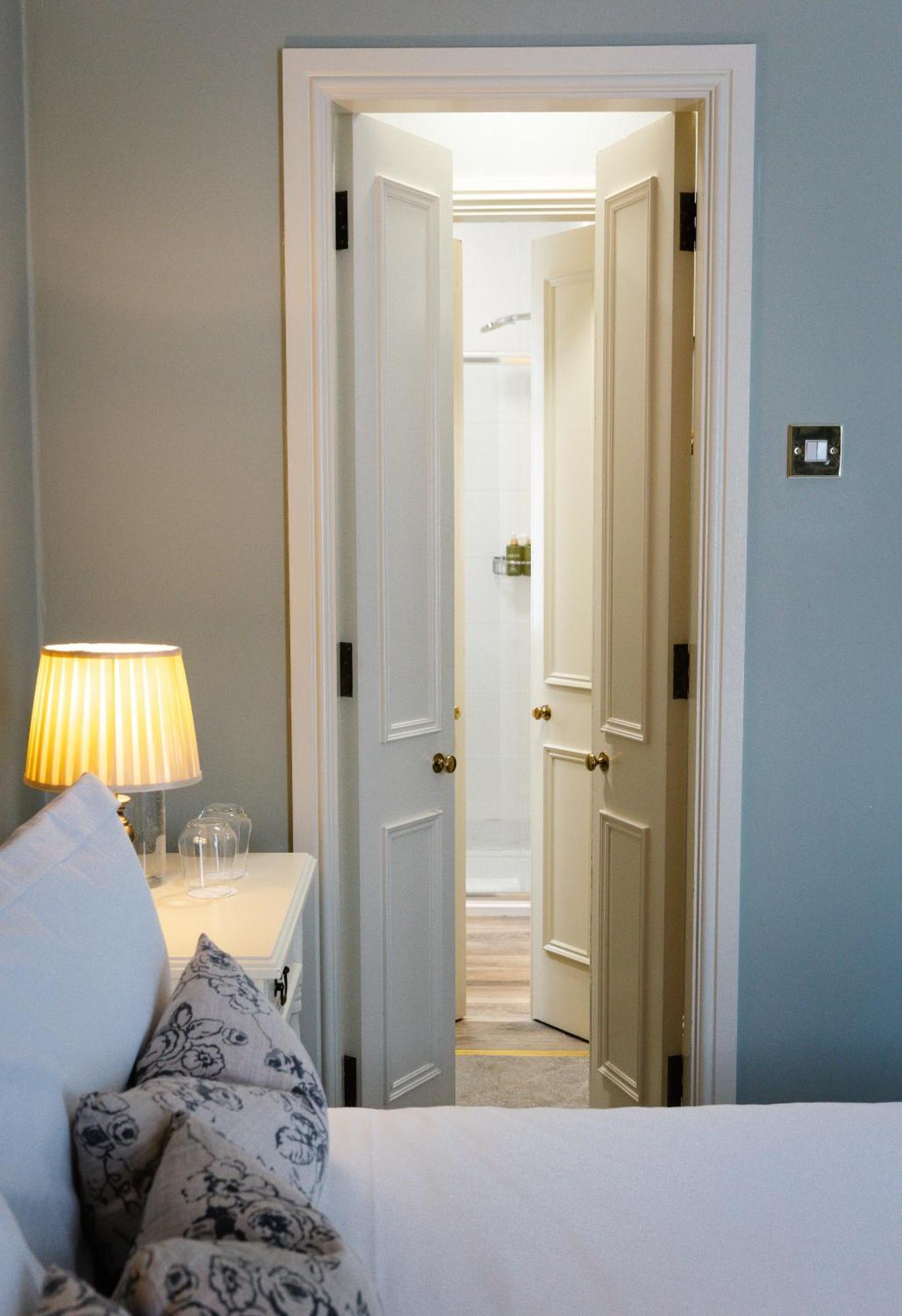 Conyngham Arms Hotel 슬레인 외부 사진