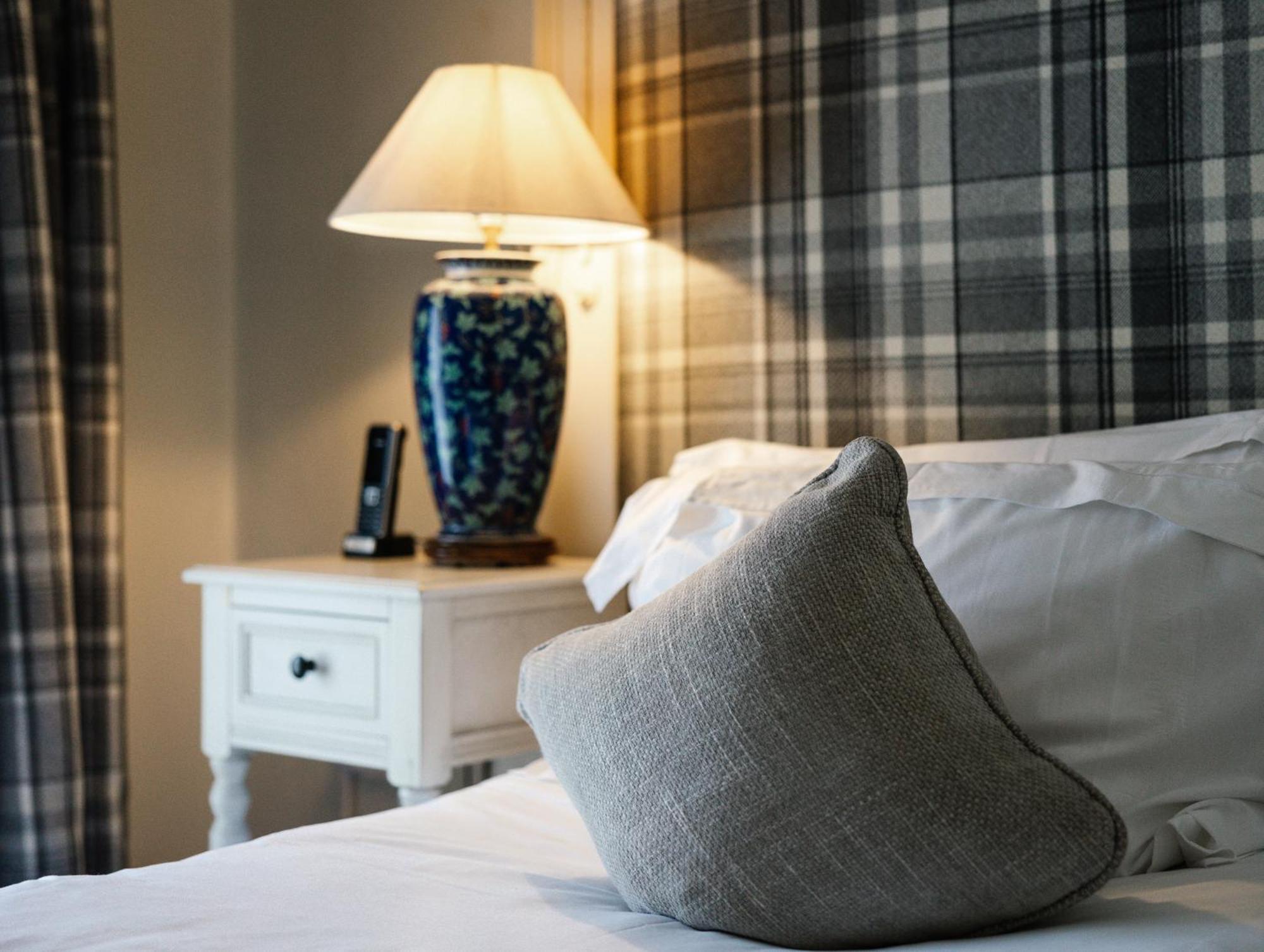 Conyngham Arms Hotel 슬레인 외부 사진