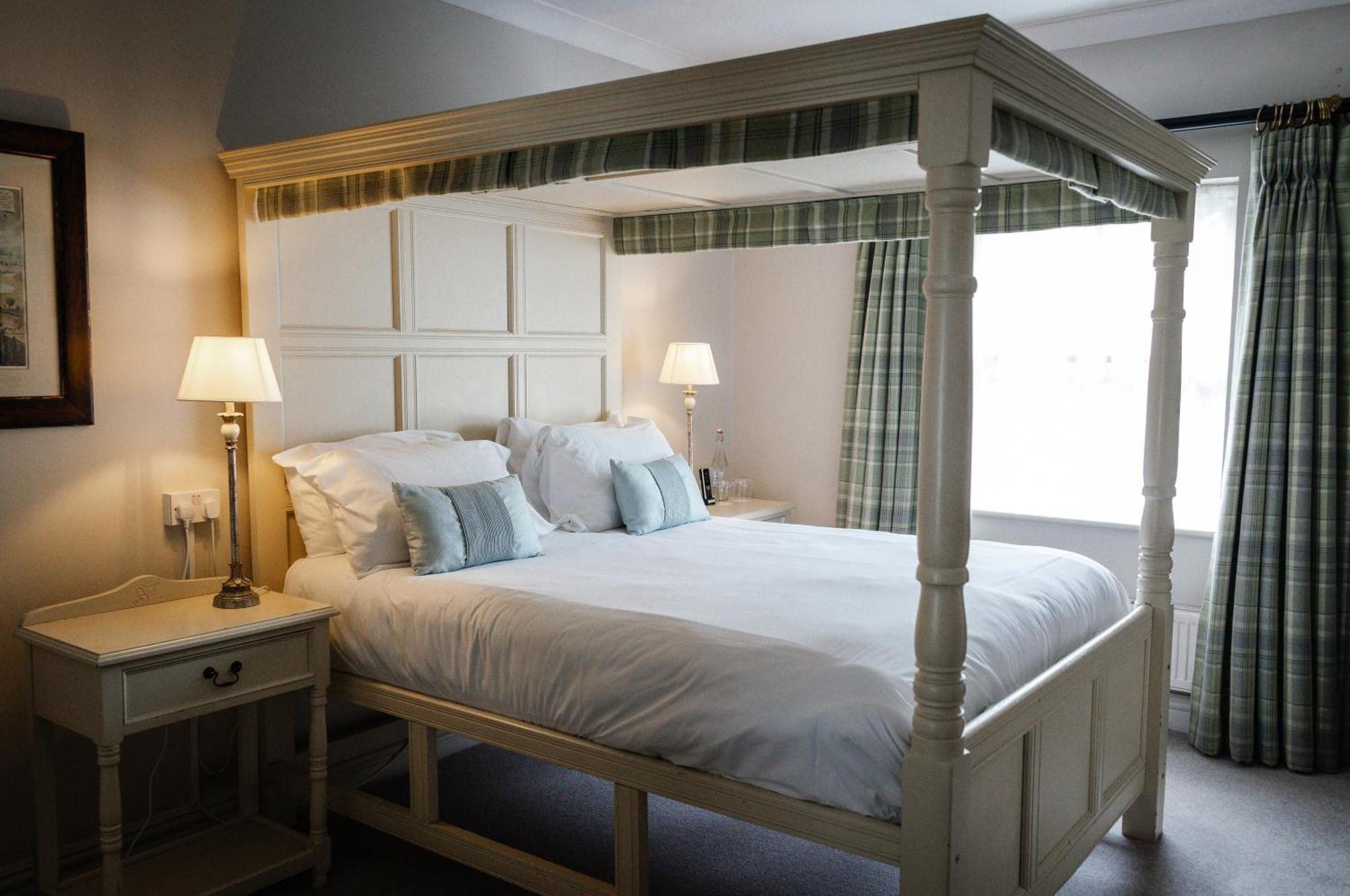 Conyngham Arms Hotel 슬레인 외부 사진