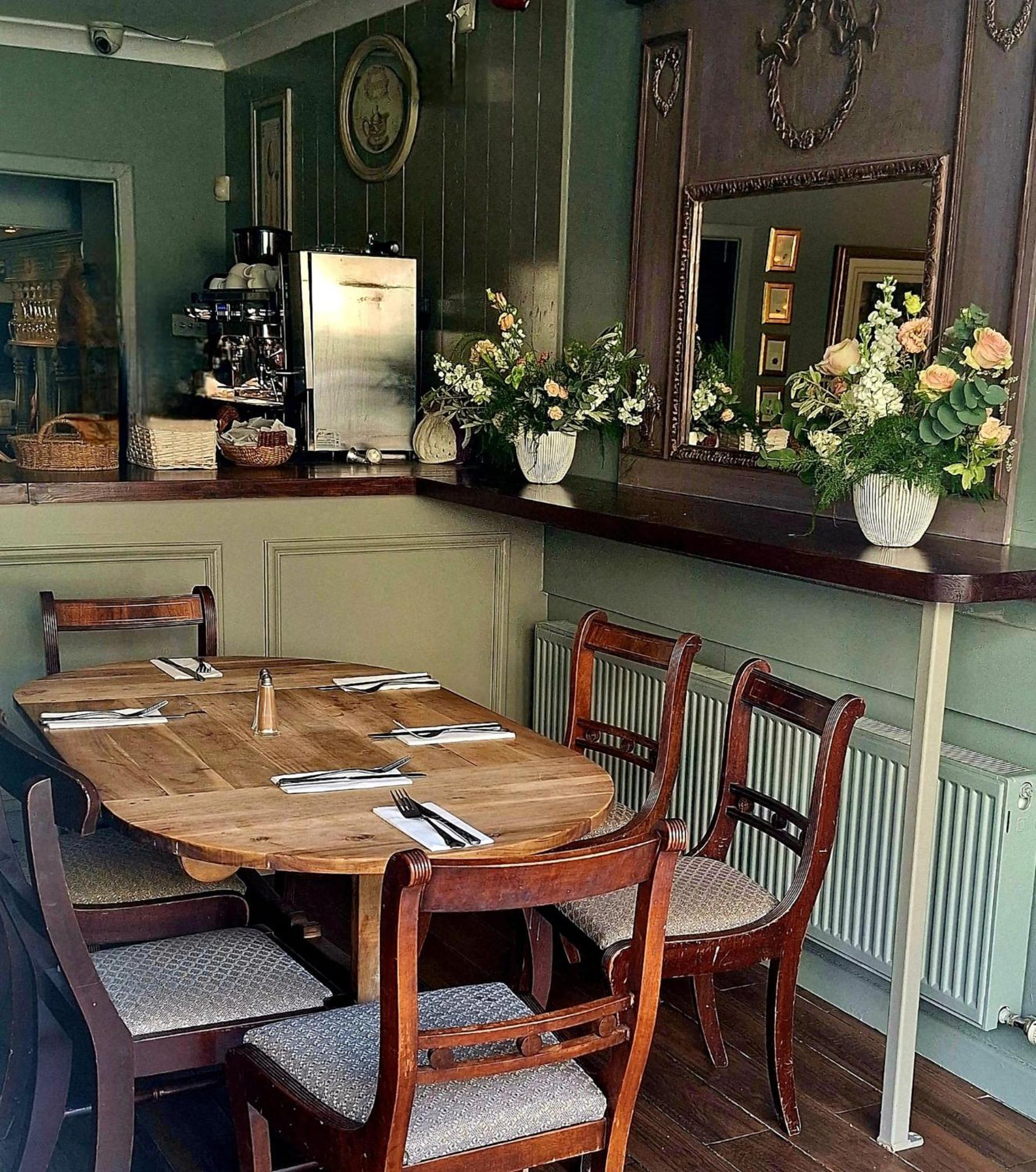 Conyngham Arms Hotel 슬레인 외부 사진