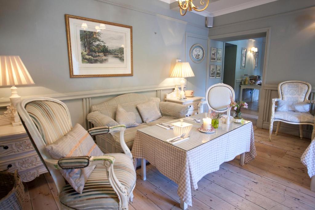 Conyngham Arms Hotel 슬레인 외부 사진